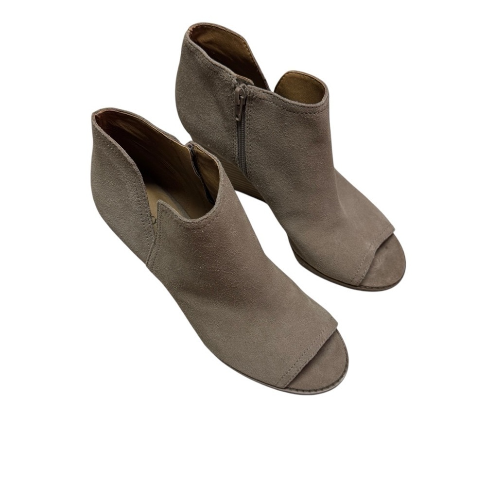 Lucky Brand Jareen Peep Toe Zip booties size 9.5